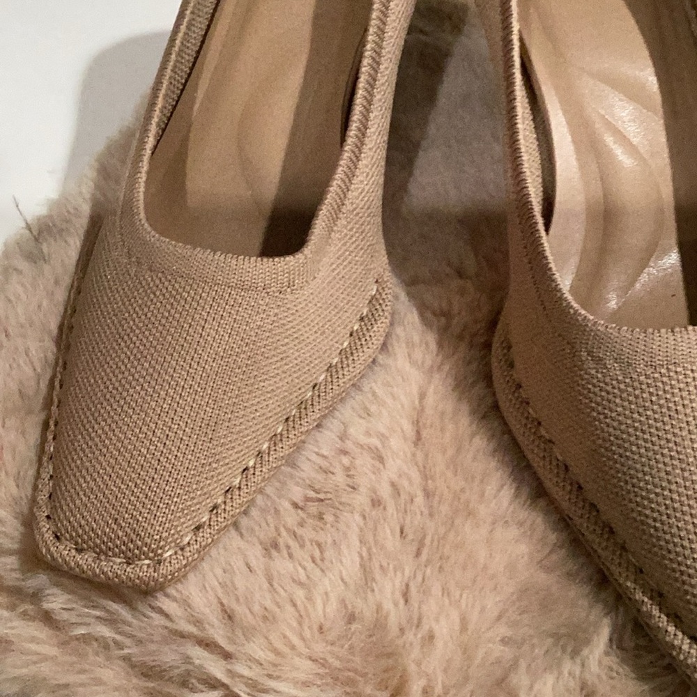 Elegant Tan Women's Shoes - Picture 5 of 6